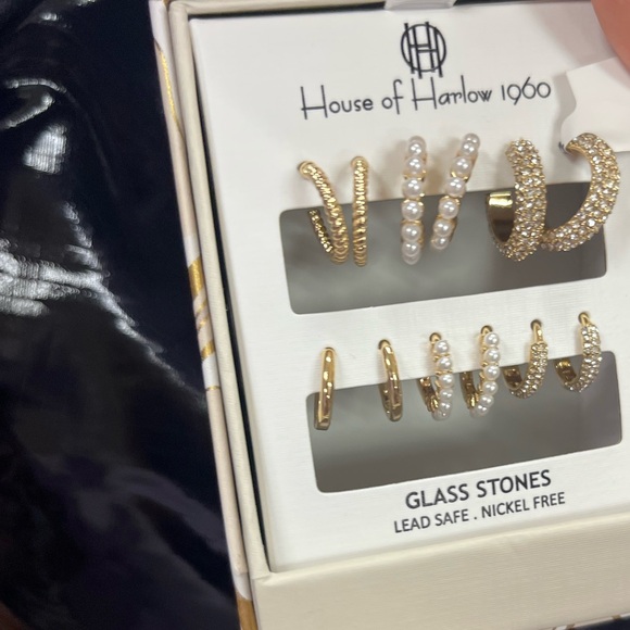 NWT βοΈπβοΈ House of Harlow 1960 Earring Set - Picture 5 of 5